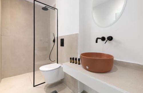 Rhodes Hotel | Rodos White