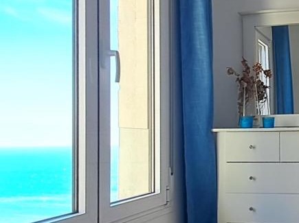 Cadiz Apartment | Romántica vista al paseo marítimo de Cádiz
