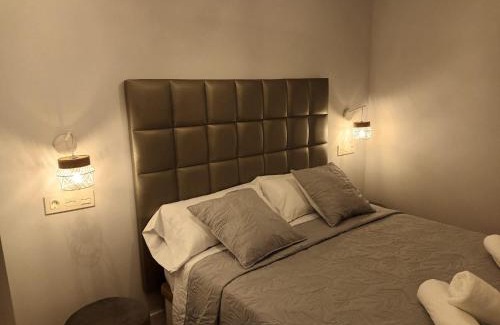 Leon City Centre Apartment | Roma 8
