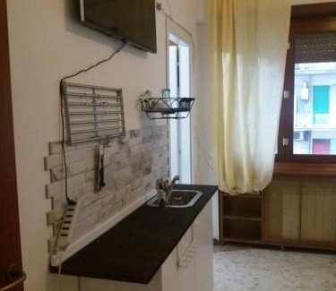 Quartiere XI Portuense House | Roma Trastevere Station