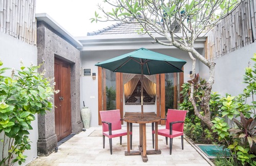 Kerobokan Villa | Romance One Bed Room Private Pool Villa