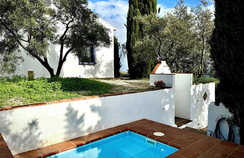 Riogordo Apartment | Romantic apartment, finca near Malaga