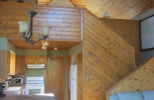 Payson Cabin | Romantic Chalet in the Forest