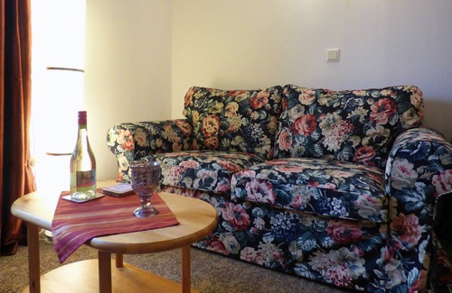 Dreschvitz Apartment | Romantic double room with four-poster bed, breakfast possible