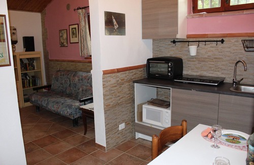 Lascari House | Romantic house with pool