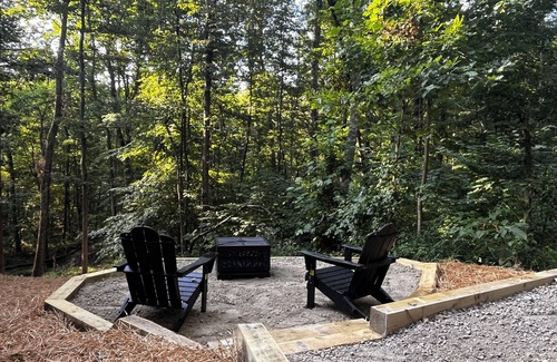 Logan Cabin | Romantic Luxury Cabin in the Hocking Hills
