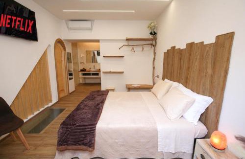 Castelsardo Historic Centre Apartment | Romantic private pool room Relax in Castelsardo