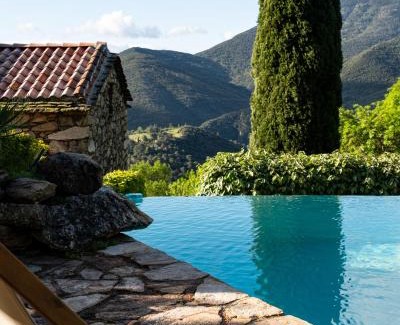 Mons Apartment | Romantic Retreat with pool Mons la Trivalle