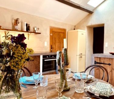 Mons Apartment | Romantic Retreat with pool Mons la Trivalle