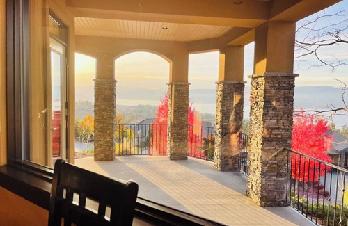 Southwest Mission House | Romantic Sunset lake view house - uppermission