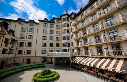 Yaremche Hotel | Romantik Spa Hotel