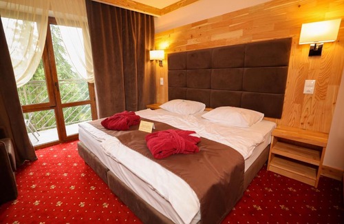 Yaremche Hotel | Romantik Spa Hotel