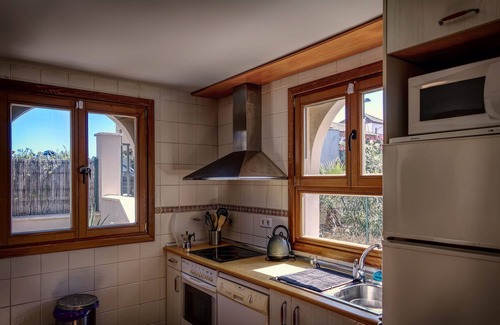Costa Esuri House | Romantisches Ferienhaus im Landhausstil am Grenzfluss zu Portugal