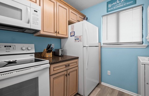 Orange Beach Condo | Romar Beach 310 Emerald Getaway