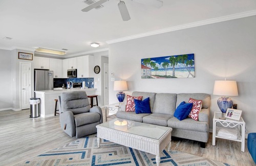 Orange Beach Condo | Romar Lakes 202A ~ Outdoor Pool, Beach Access + $400 in FREE Activities Daily ~ Zoo/Parasail + More