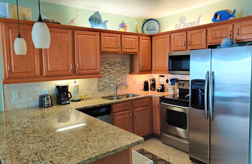 Orange Beach Condo | Romar Place 406, 3BR, 3BA, Direct Gulf Front, End Unit, Wrap around balcony