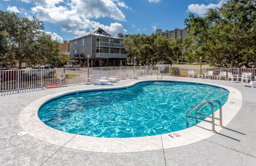 Orange Beach Apartment | Romar Village 621