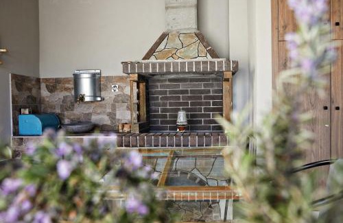 Maroneia-Sapes Apartment | Romilia Guesthouse