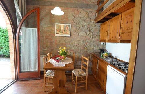 Montaione Apartment | Romola Retreat Tuscan Escape
