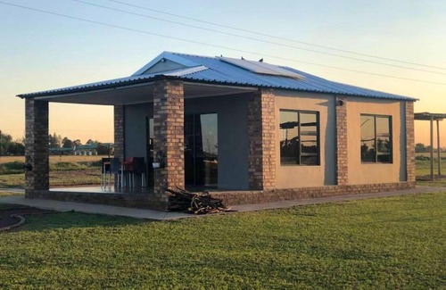 Steve Tshwete Apartment | Rondebosch Eco Cottages