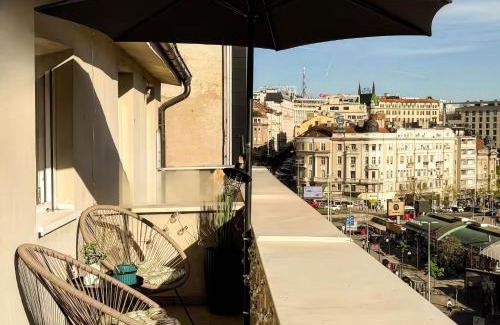 Kosancicev Venac Apartment | Roof Shelter City View Old Town Renovated