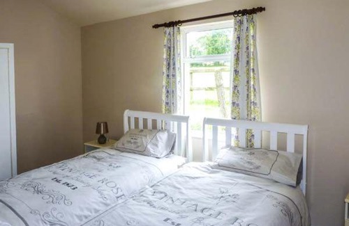 Ballinamore Bridge House | Rook Hill Cottage, Newbridge
