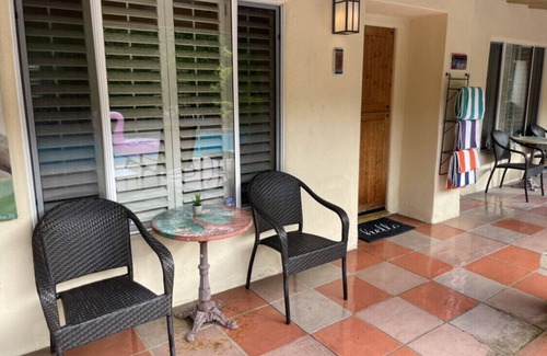 Historic Tennis Club Apartment | Room 3️⃣ (studio) in boutique hotel with kitchen by the pool in downtown PS 🌵