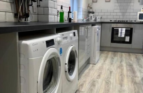 Liverpool House | Room 6 Shared House in L6