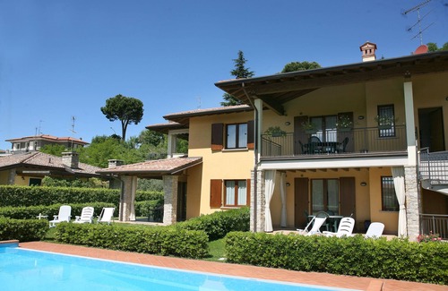 Moniga del Garda Apartment | Room apartment on the first floor
