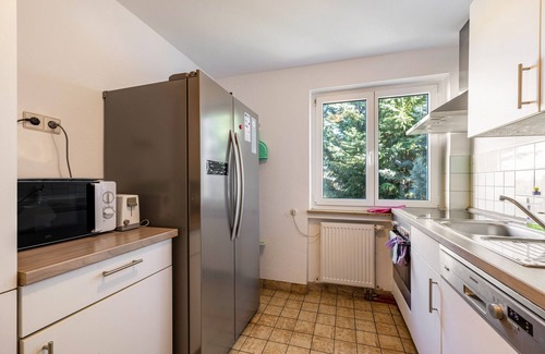 Wanne Apartment | Room 'Doppelzimmer 2' with Shared Garden and Wi-Fi