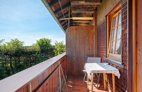 Furtwangen Apartment | Room 'Doppelzimmer' with Mountain View, Shared Garden and Wi-Fi