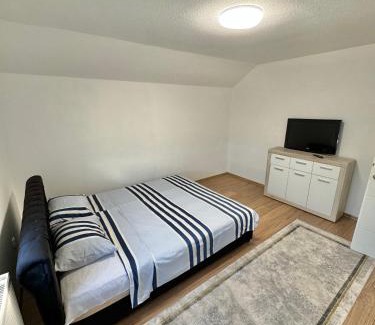 Novo Sarajevo House | Room Ejna 3