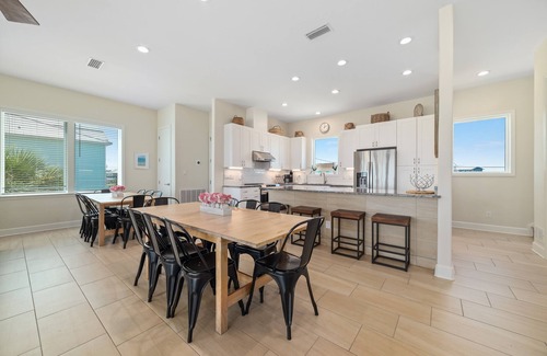 Pensacola Beach House | Room for everybody! Gulf Front w/GameRoom!