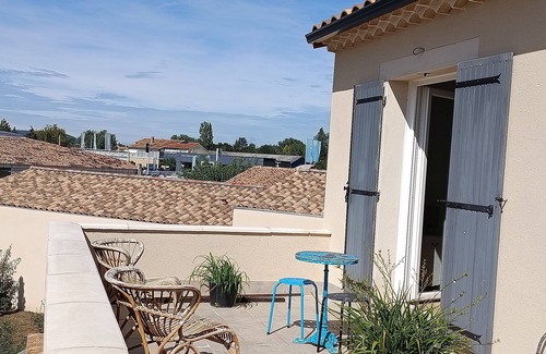Vaison-la-Romaine House | Room for rent upstairs in house - ideal for short stays, host on site