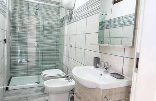 Mount Vesuvius - Pompei House | Room in B&B - Palazzo D'aquino, Large Double Room Num1