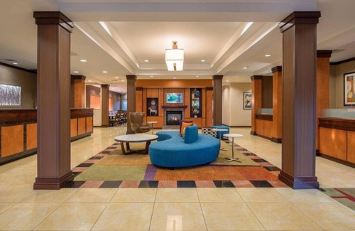 Bridgeton House | Room in Portland, Oregon, minutes from PDX and downtown