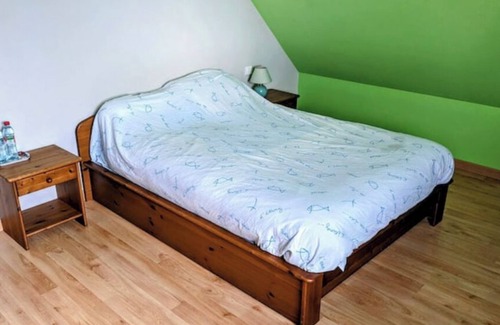 Saint-Denis-les-Ponts Bed & Breakfast | Room in villa with pool