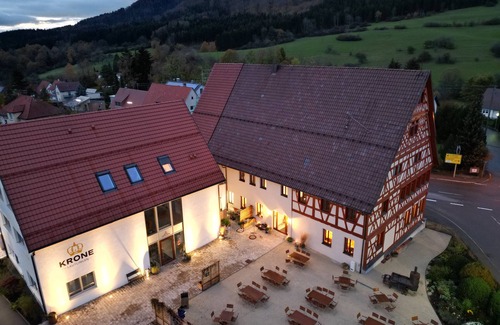 Lautlingen Apartment | Room 'Josef' with Shared Terrace and Wi-Fi