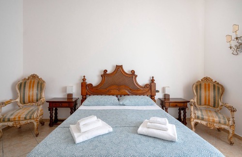 Municipio 5 Bed & Breakfast | Room 'King - Deluxe' with Shared Terrace, Wi-Fi and Air Conditioning