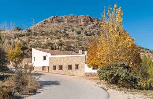 Castril House | Room 'La Parra Habitación' with Mountain View, Shared Terrace and Wi-Fi