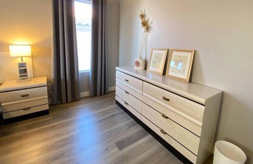 Enterprise House | Room M Bright Master Bedroom w/ private bath in SW