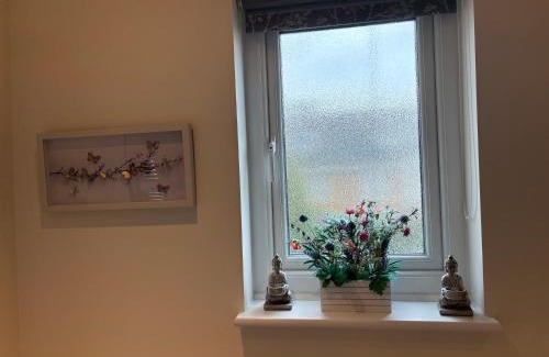 Swindon House | Room near M4, Great Western Hospital
