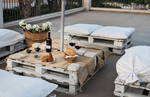 Ispica Apartment | Room 'Riofavara Winery - Suite' with Private Terrace, Wi-Fi and Air Conditioning