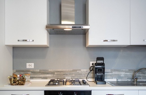 Foiano della Chiana Apartment | Room 'Stanza Verde' with Balcony, Wi-Fi and Air Conditioning