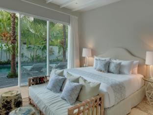Laksmana House | Room & Vespa 4 - Central Seminyak Near Beach