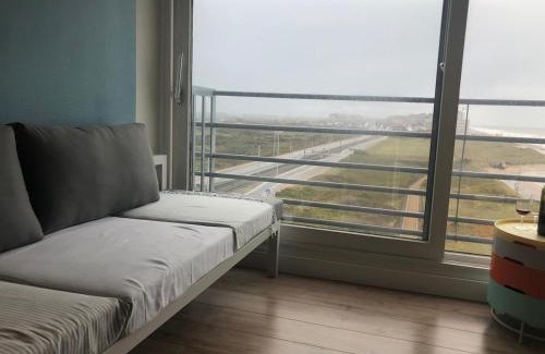 Middelkerke Apartment | Room with a view