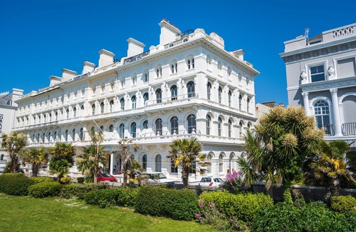 Plymouth Cottage | Roomapart 1b, 1 Elliot Terrace - sleeps 4 guests in 1 bedroom