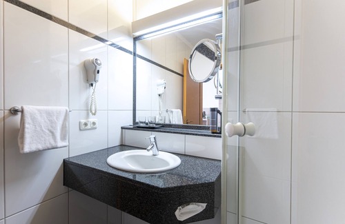 Lohr am Main Hotel | Roomingtons City Lohr am Main
