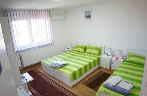 Kladovo House | Rooms Busujok