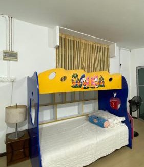 Kawasan Perindustrian Chendering House | Roomstay Tok Ma 3 Kg Kubang Ikan Chendering Kuala Terengganu
